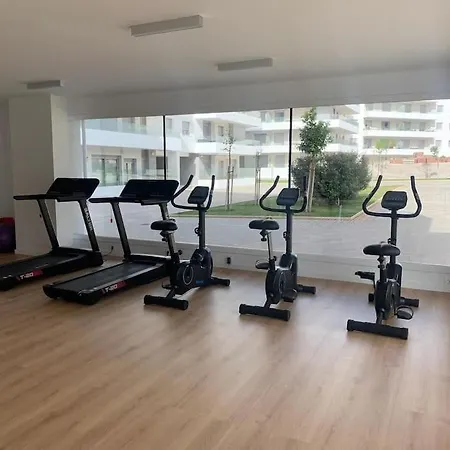 דירה Modern 2 Bedroom Rooftop Pool + Gym Rdr328 *